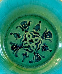 lot 167 image: Gorgeous Platter by Romany Tiles