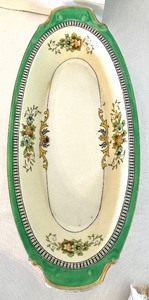 lot 187 image: Vintage Plates, Saucers and Serving Pieces