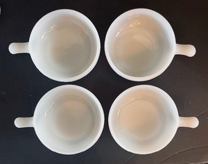 lot 354 image: 4 Glasbake Soup Bowls and 8 Small Bowls