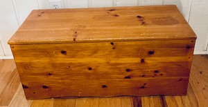 lot 371 image: Vintage Wooden Chest