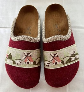 lot 342 image: Maroon Storytelling Ribbon Birkis Clogs