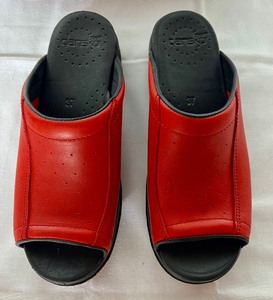 lot 344 image: Red Sierra Dansko Shoes