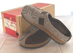 lot 401 image: Haflinger Two Tone Grizzly Brown Shoe