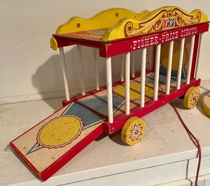 lot 380 image: Vintage Fisher Price Circus Set