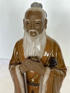 lot 234 image: Ceramic Chinese Figurine