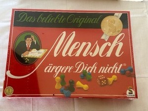 lot 226 image: New- Mensch Board Game
