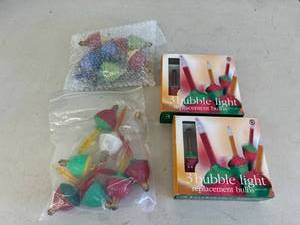 lot 106 image: Bubble Light Replacement Bulbs