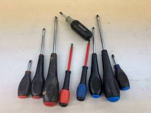 lot 130 image: Screwdrivers