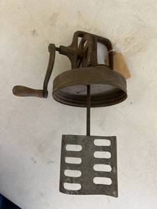 lot 219 image: Antique Butter Churn Top