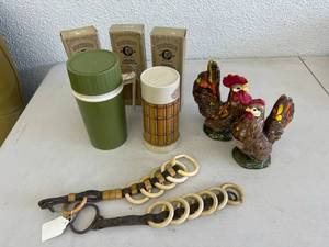 lot 223 image: Vintage Lot