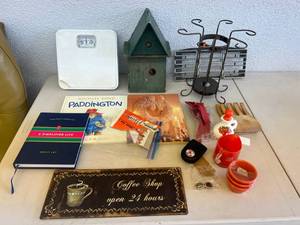 lot 232 image: Mixed Household Lot