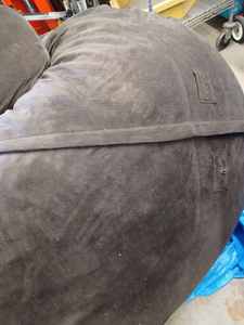 lot 44 image: Giant Love Sac with a Sac Insert in Good Condition