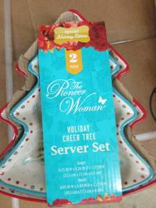 the pioneer women holiday cheer tre...