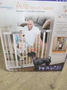 ava security gate open box ...