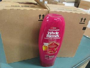 2 cases of 4 garnier whole blends c...