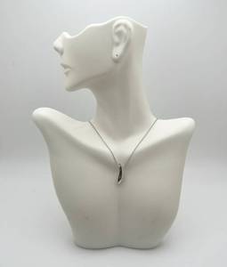 lot 4 image: Tiffany Sterling Silver Tear Drop Pendant Necklace