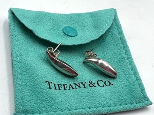 lot 28 image: Sterling Silver Tiffany & Co Earrings