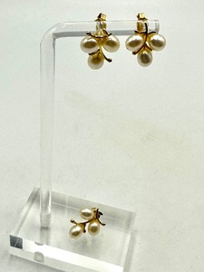 lot 38 image: Three 14k and Pearl Earrings