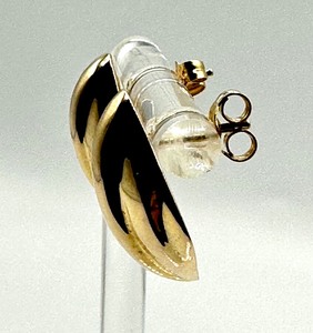 lot 39 image: Bayaniham 14k Yellow Gold Earrings