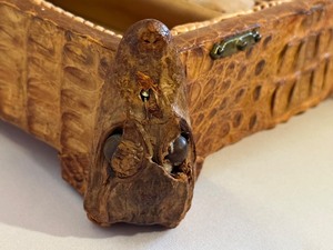 lot 86 image: Vintage Alligator Dresser Jewelry Box