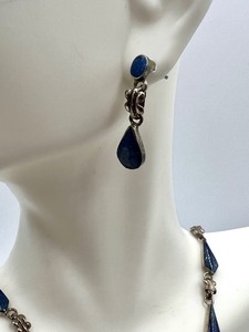 lot 55 image: Sterling and Lapis Necklace and Earrings Set