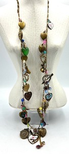 lot 304 image: Glass Studio Works Vintage Multi Charm Necklace
