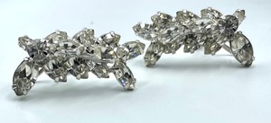 lot 70 image: Rhinestone Necklace and Earrings