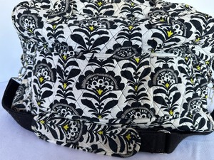 lot 96 image: Vera Bradley Cloth Duffel Bag