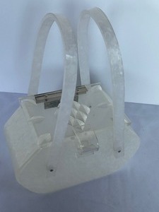 lot 407 image: Vintage Siran Original Lucite Handbag