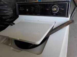 lot 2 image: Maytag Washer- worked when taken ou...