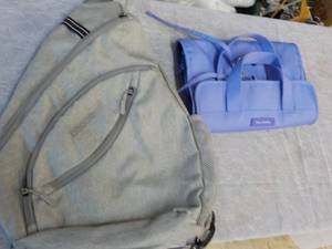 lot 12 image: Vera Bradley and Osoce Bags like ne...