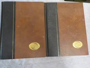lot 55 image: 1978 Edition The World Book Diction...