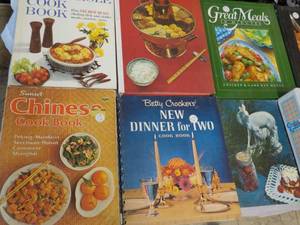 lot 60 image: Cookbooks and More in a Storage Tot...