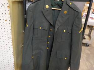 lot 72 image: Service Coat...