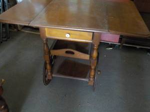 lot 85 image: Wood Tea Cart with drop down sides ...