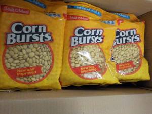 lot 210 image: 10 - 12 oz Bags Malt O Meal Corn Bu...