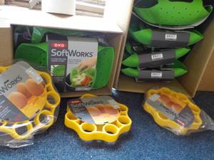 lot 230 image: 10 OXO Softworks New Silicone Kitch...