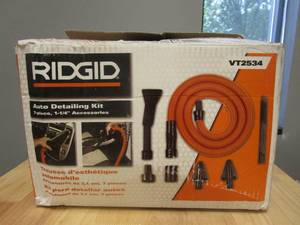 lot 257 image: RIDGID 1-14 in. Premium Car Cleaning Accessory Kit for RIDGID WetDry Shop Vacuums (OPEN BOX)