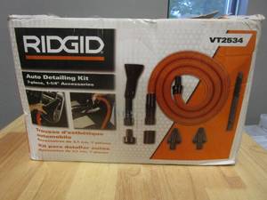 lot 258 image: RIDGID 1-14 in. Premium Car Cleaning Accessory Kit for RIDGID WetDry Shop Vacuums (OPEN BOX)