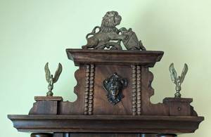 lot 17 image: Ornate Antique German Wall Clock
