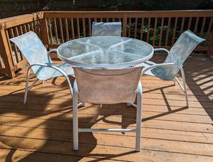 lot 44 image: Glass Topped Patio Set
