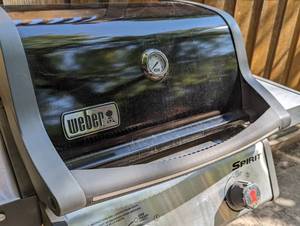 lot 47 image: Weber Spirit Propane Grill