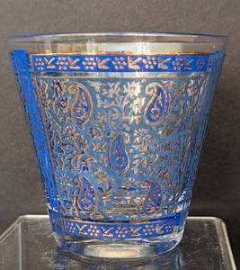 lot 70 image: Georges Briard Gold and Blue Sari Old Fashion Glasses