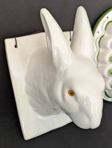 lot 158 image: Pair of Ceramic Bunny Wall Hangings