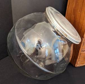 lot 160 image: Vintage Goodness