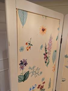 lot 179 image: Floral Covered Wood Privacy Screen