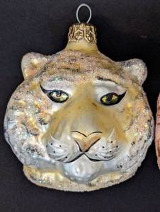 lot 188 image: Christopher Radko Glass Tiger and Lion Ornaments