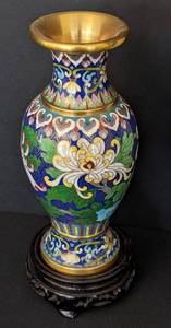 lot 218 image: Assorted Vintage Asian Decor