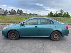 2010 Toyota Corolla LE - 1 OWNER