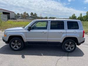 2015 Jeep Patriot Latitude - 4X4 - 2 OWNERS